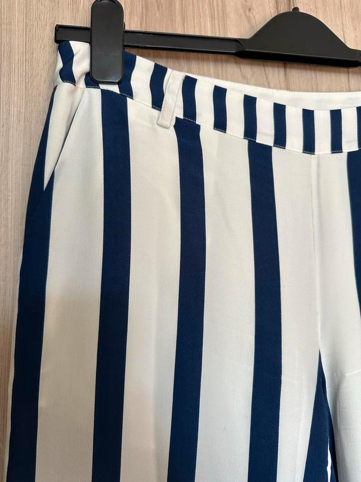 Tommy Hilfiger gestreepte broek, Kleding | Dames, Broeken en Pantalons, Zo goed als nieuw, Maat 36 (S), Blauw, Lang, Verzenden