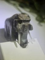 Olifant steen Dordogne (3x3.5cm), Ophalen of Verzenden, Mineraal