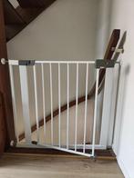 Safety 1st traphekje, 74-90cm, wit metaal, kan zonder boren, Ophalen, Gebruikt, Klemhekje, Metaal of IJzer