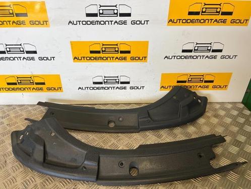 Slotplaat voor van een Audi TT (LY7W), Auto-onderdelen, Carrosserie en Plaatwerk, Audi, Gebruikt