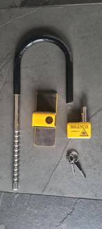 Milenco goedgekeurd wielslot caravan, Caravans en Kamperen, Ophalen of Verzenden, Zo goed als nieuw