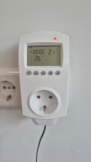 Pompschakelaar vloerverwarming beschikbaar voor biedingen