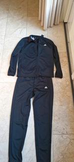 Adidas 2 delig trainingspak zwart, Adidas, Jongen of Meisje, Ophalen of Verzenden, Zo goed als nieuw