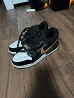 Jordan sneakers, Sport en Fitness, Basketbal, Ophalen of Verzenden, Zo goed als nieuw, Schoenen