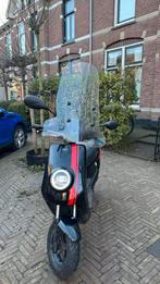 Niu Sport Elektrische Scooter - 45 km/u, Fietsen en Brommers, Ophalen, Gebruikt, Overige typen, Overige merken