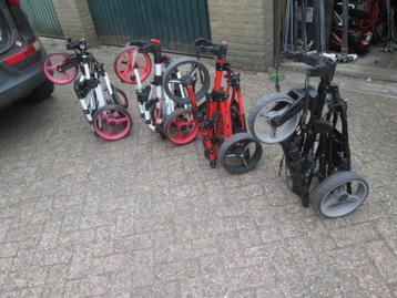 De GOLFTROLLEY GIGANT is er weer golftrolley's  / golftassen beschikbaar voor biedingen