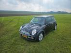 Mini 1.6 16V ONE 2003 Zwart, Auto's, Mini, Voorwielaandrijving, Zwart, 4 cilinders, 4 stoelen