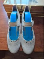 Chique damesschoenen Footnotes maat 41, Schoenen met lage hakken, Beige, Ophalen of Verzenden, Zo goed als nieuw