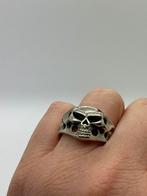 B338 Prachtige zilveren skull ring maat 21,5, 20 of groter, Ophalen of Verzenden, X, Dame of Heer