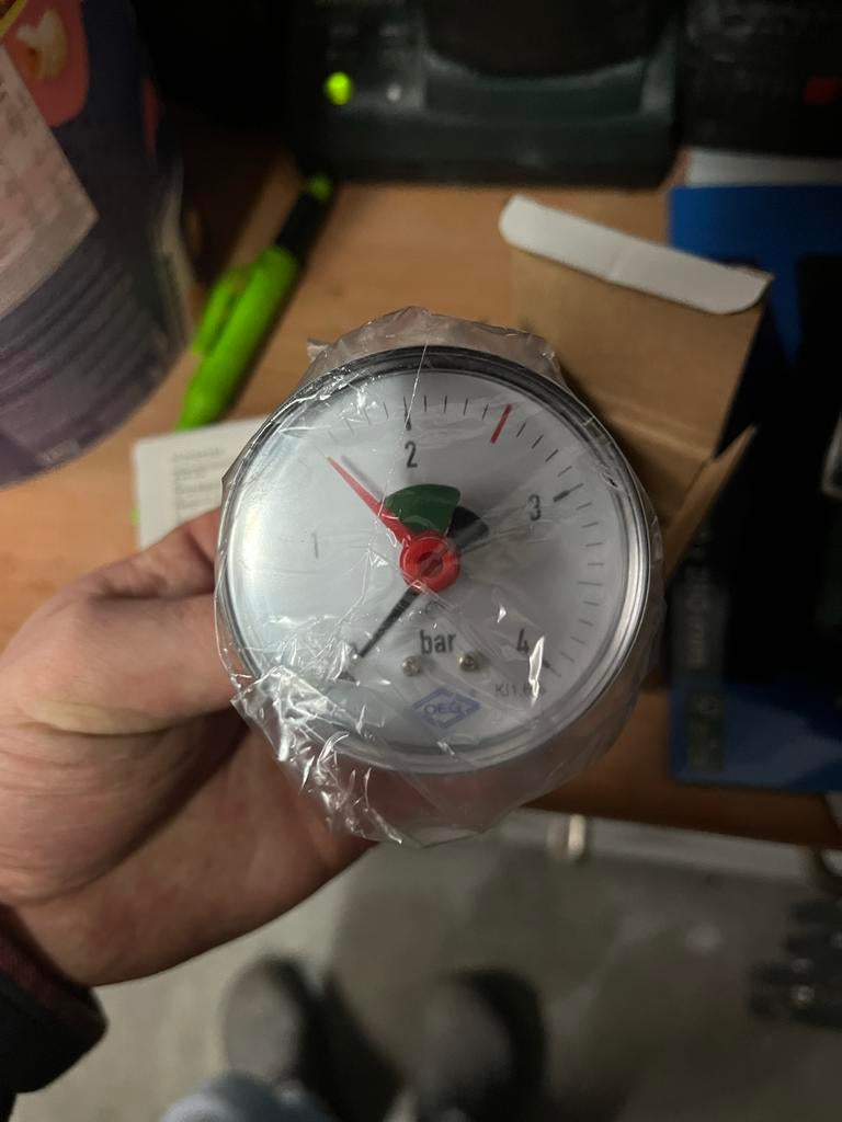 2 stuks - Manometer Verwarming CV 1/4" Axiaal Ø 63mm - OEG, Ophalen of Verzenden, Nieuw, Druk