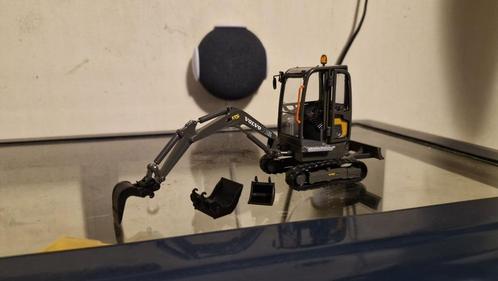 Volvo ECR25 Electric 1:32 AT, Hobby en Vrije tijd, Modelauto's | 1:32, Nieuw, Tractor of Landbouw, Overige merken, Ophalen of Verzenden