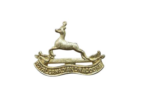 Cap Badge Royal Canadian Dragoons, Verzamelen, Militaria | Tweede Wereldoorlog, Landmacht, Embleem of Badge, Nederland, Verzenden