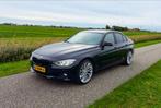 BMW 3-Serie 2.0 320i F30 aut, elctr trekhaak, leder, Auto's, BMW, Euro 5, Achterwielaandrijving, 74 €/maand, Zwart