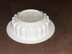 Tupperware vintage puddingvorm klein wit, Huis en Inrichting, Ophalen of Verzenden, Gebruikt, Wit
