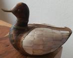 Bronzen beeld eend antiek brons met hout en parelmoer, Ophalen of Verzenden