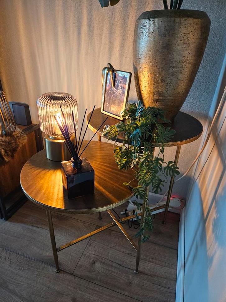 Leuk bijzettafeltje goudkleur, Huis en Inrichting, Tafels | Salontafels, Gebruikt, 50 tot 75 cm, 50 tot 100 cm, 50 tot 100 cm