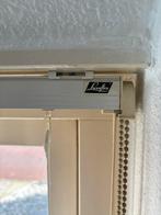 Luxaflex rails (wit)voor verticale lamellen incl lamellen, Huis en Inrichting, Beige, Gebruikt, Ophalen