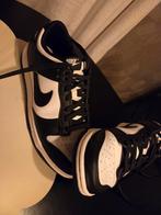 Nike Dunk Low Dames - Zo goed als nieuw!, Ophalen, Zwart, Nike, Sneakers of Gympen