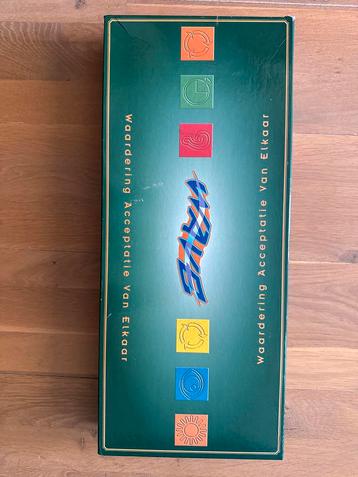 WAVE spel - Nieuwstaat, doos licht beschadigd beschikbaar voor biedingen