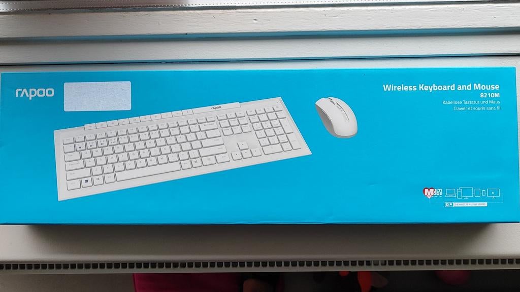 Nieuwe Draadloos Toetsenbord en Muis Set - Rapoo 8210M, Ophalen of Verzenden, Nieuw