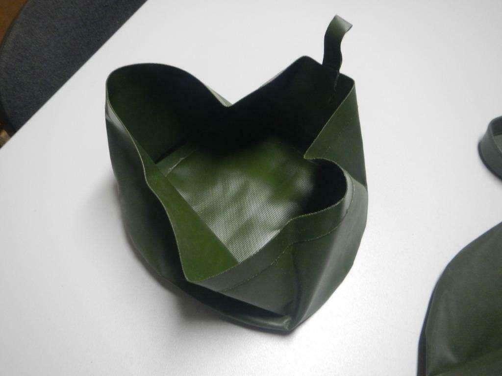 Opvouwbare drinkbak voor de hond, Dieren en Toebehoren, Ophalen of Verzenden, Zo goed als nieuw