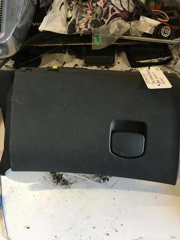 Opel Corsa D 2009 Dashboardkastje beschikbaar voor biedingen