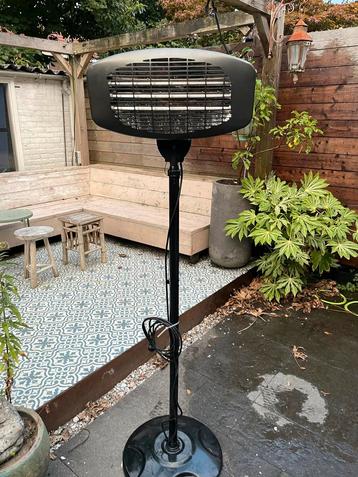 Elektrische Terrasverwarmer beschikbaar voor biedingen