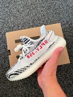 Yeezy Boost 350 V2 'Zebra' - Maat 38, Kleding | Dames, Schoenen, Nieuw, Ophalen of Verzenden, Sneakers of Gympen, Yeezy