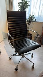 EAMES EA119 Replica Leder, Huis en Inrichting, Ophalen, Gebruikt, Zwart, Metaal