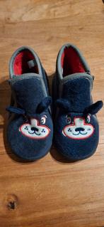 Slofjes maat 24 - Zo goed als nieuw!, Kinderen en Baby's, Babykleding | Schoentjes en Sokjes, Slofjes, Thuis, Jongetje of Meisje