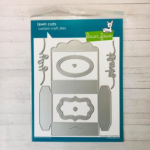 Lawn Fawn Fancy Box, Hobby en Vrije tijd, Knutselen, Zo goed als nieuw, Materiaal, Ophalen of Verzenden