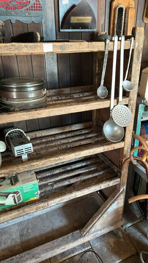 Oud bakkersrek bakkerskar, Huis en Inrichting, Kasten | Stellingkasten, Gebruikt, Ophalen