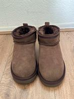 Mooie UGG boots maat 37, Verzenden, Zo goed als nieuw, Bruin, Lage of Enkellaarzen
