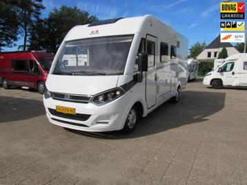 Adria Sonic Axess 600SCT Integraal Queensbed Hefbed type2014 beschikbaar voor biedingen