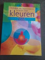 KLEUREN...ONTDEK DE BIJZONDERE KRACHT VAN KLEUREN - NIEUW, Ophalen of Verzenden, Nieuw, Overige onderwerpen
