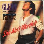 Glenn Medeiros ‎: She Ain't Worth It (1990), Cd's en Dvd's, Vinyl Singles, Gebruikt, 7 inch, Single, Ophalen of Verzenden