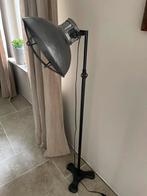 Industriële vloerlamp, Huis en Inrichting, Ophalen, Zo goed als nieuw, 150 tot 200 cm