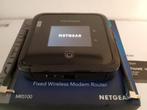 Netgear Nighthawk M5 met antenne, Computers en Software, Ophalen of Verzenden, Zo goed als nieuw, Router met modem, NETGEAR