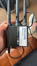 Teltonika 5g simkaart router, Computers en Software, Ophalen of Verzenden, Zo goed als nieuw