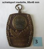 mooie grote zware medaille, SCHIETSPORT ,  1977, Sport en Fitness, Ophalen of Verzenden, Zo goed als nieuw