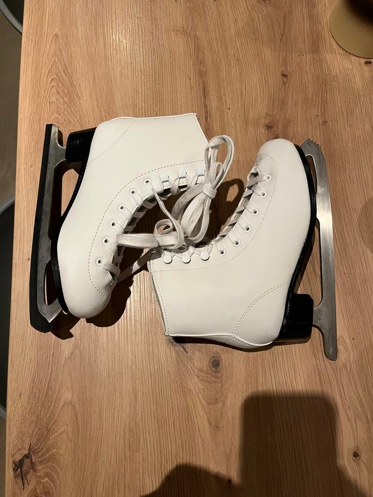 Oxelo Kunstschaatsen Maat 35/36, Overige merken, Ophalen of Verzenden, Zo goed als nieuw, Kunstschaatsen