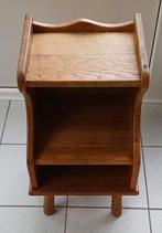 Stevig eikenhouten kastje / Telefoon kastje, Huis en Inrichting, Woonaccessoires | Krantenbakken en Lectuurbakken, Ophalen