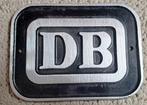 spoorwegen bordje Gegoten Aluminium DB zwart 11 x 8,5 cm , Ophalen of Verzenden, Nieuw, Trein, Overige typen