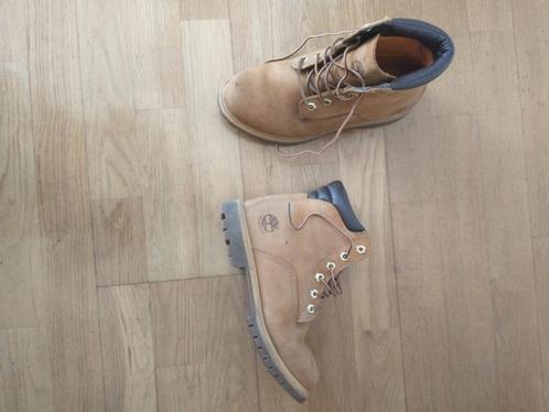 Bruine wandelschoenen mt 38 Timberland Prijs € 19 De schoene, Sport en Fitness, Bergsport en Wandelen, Zo goed als nieuw, Schoenen