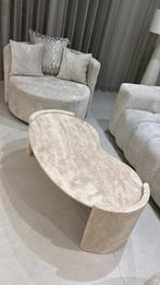 Travertijn stenen tafel - Hoogvliet, Ophalen of Verzenden, Gebruikt, Beige, Overige typen