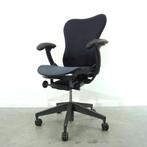 Herman Miller Mirra 2 Bureaustoelen | Donkerblauw | Mesh