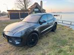 NL Porsche Macan  vulkaan grijs Panorama dak alle opties, Auto's, Porsche, Automaat, Vierwielaandrijving, Particulier, SUV of Terreinwagen