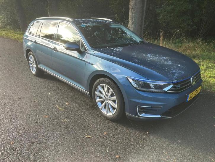 Volkswagen Passat Variant 1.4 TSI GTE Connected Series Plus, Auto's, Volkswagen, Bedrijf, Te koop, Passat, ABS, Adaptive Cruise Control
