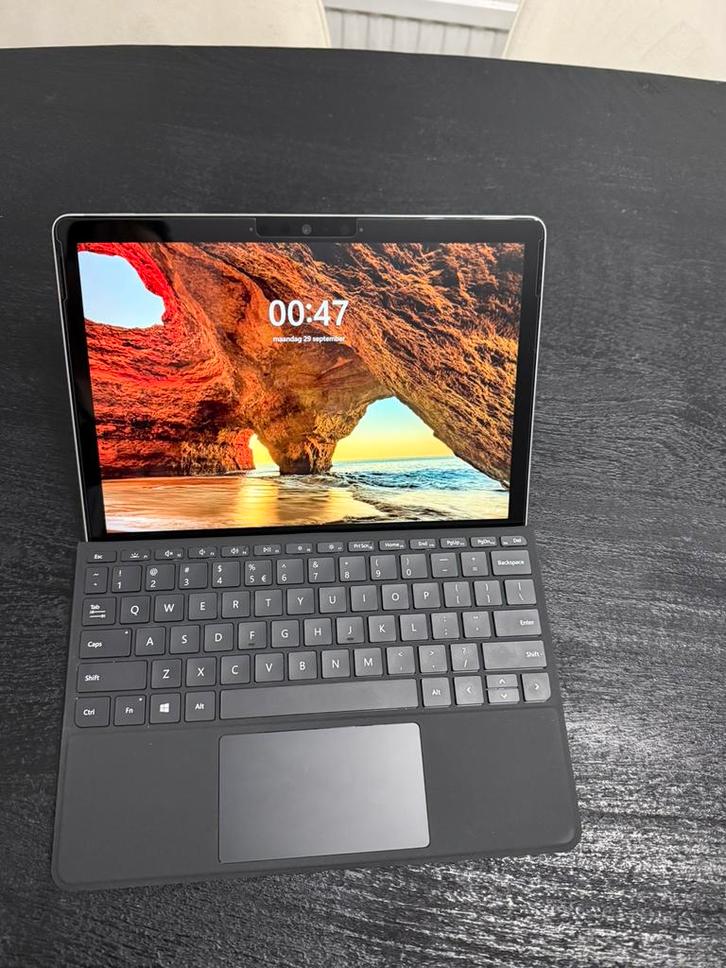 Microsoft Surface Go2 i5/8gbRam/256gb Geïnstalleerd ZGAN!!, Computers en Software, Windows Laptops, Zo goed als nieuw, 13 inch