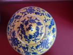 Grote antieke Chinese gele en blauwe kruik met deksel, Ophalen of Verzenden